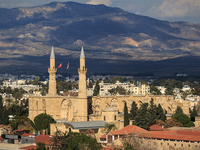 مطار إرجان (ECN) نيقوسيا