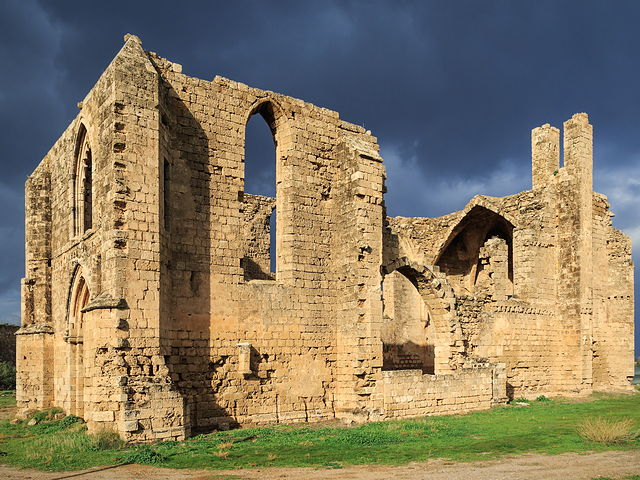 مطار إرجان (ECN) فاماغوستا